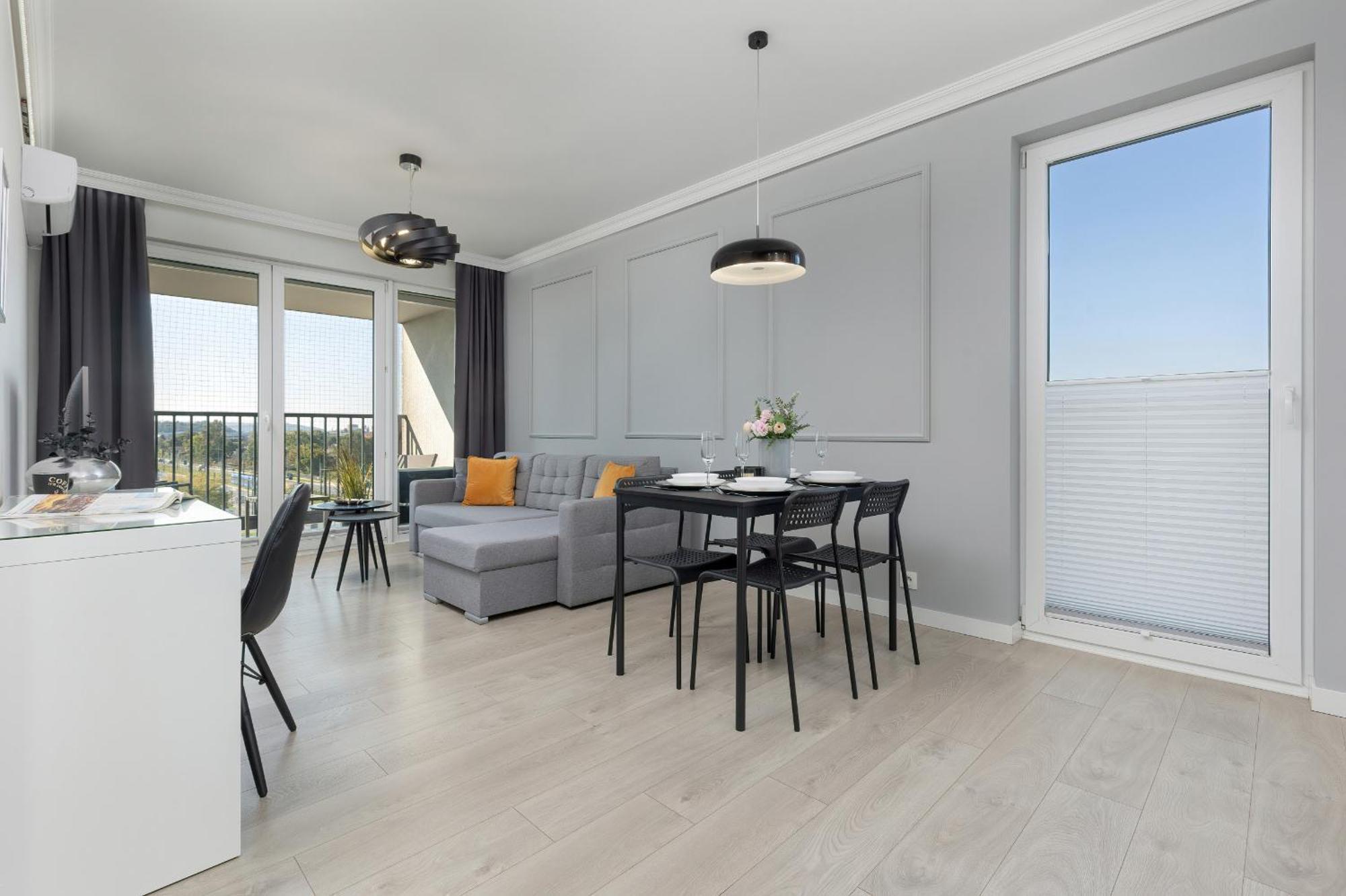 Podgorze Lipska Pet-Friendly Apartment With Balcony And Parking By Renters Prestige Krakow Dış mekan fotoğraf