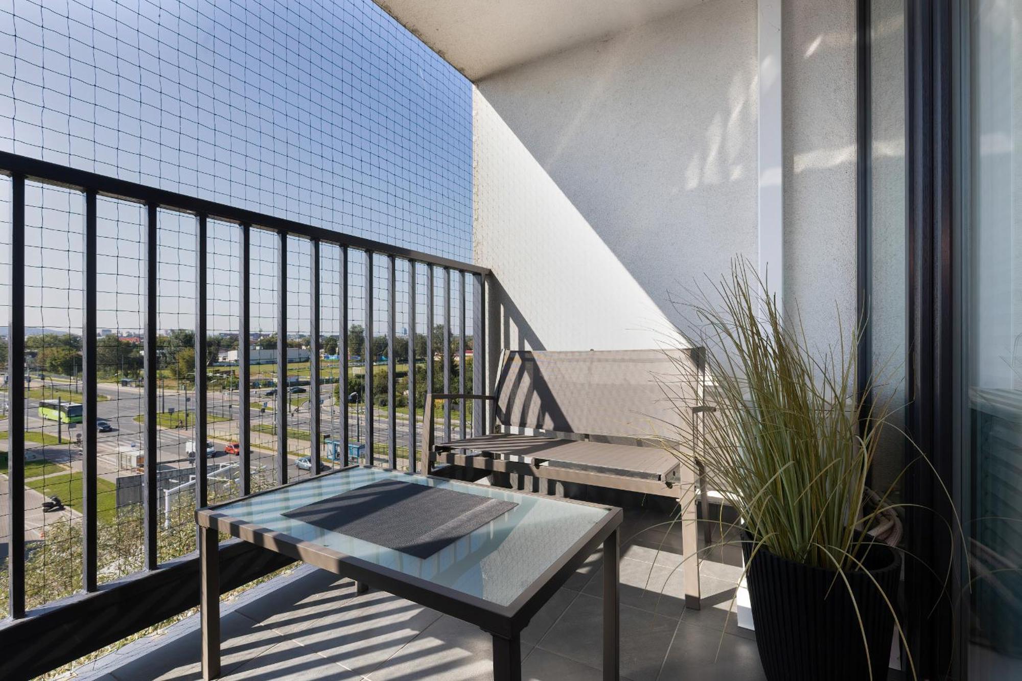 Podgorze Lipska Pet-Friendly Apartment With Balcony And Parking By Renters Prestige Krakow Dış mekan fotoğraf